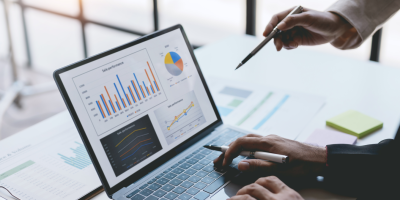 businesspeople-analyzing-2023-11-27-05-15-32 Urh. AmnajKhetsamtip web businesspeople-analyzing-2023-11-27-05-15-32 Urh. AmnajKhetsamtip web